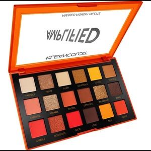 Kleancolor AMPLIFIED-PRESSED PIGMENT PALETTE-Cocktail Party